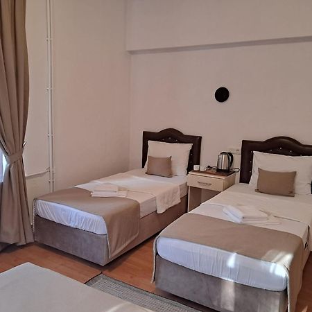Soezer Otel Ayvalı Exterior foto